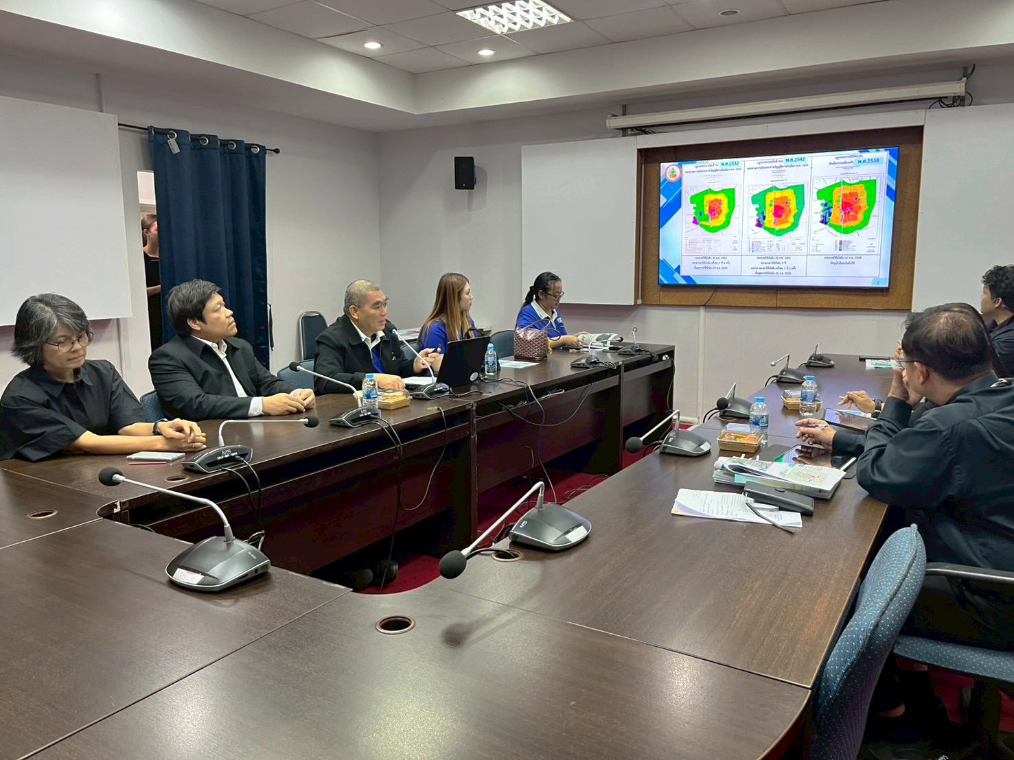 ผู้ว่า-01